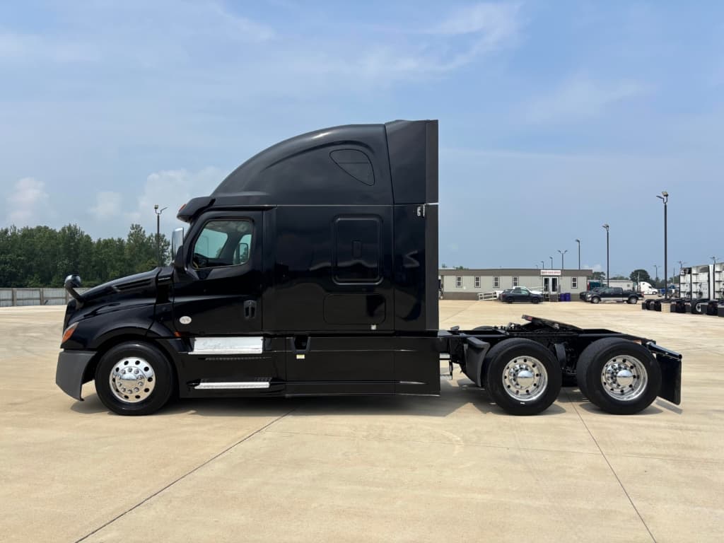 2020 Freightliner
